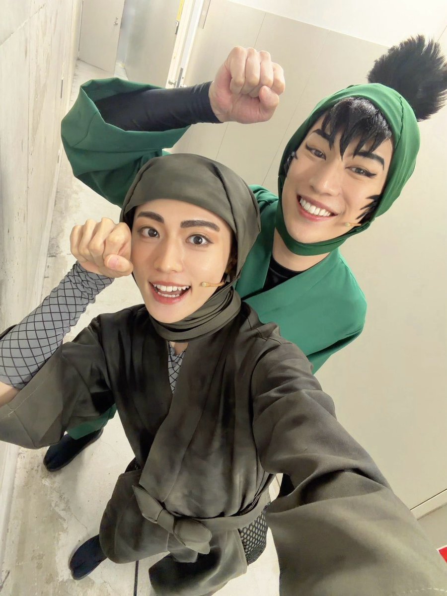 ruikururu's tweet photo. #忍ミュ 本日もありがとうございました！

今日で出演回数300回！鈴木さんと！🎉

数少ないガチのネコトモ。にゃん。^._.^
#諸泉尊奈門 #食満留三郎 https://t.co/Xz2zogqqh9