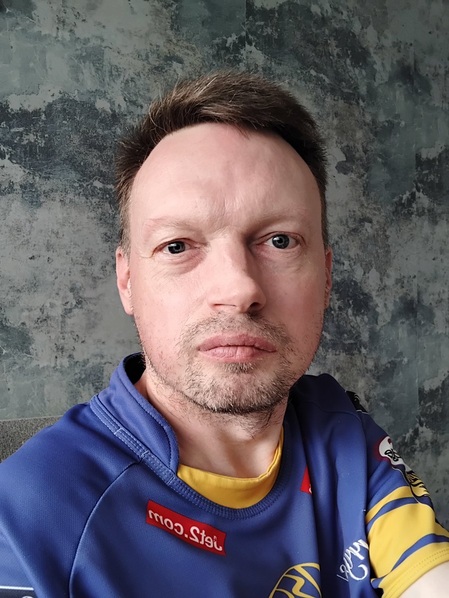 garysteesside tweet picture