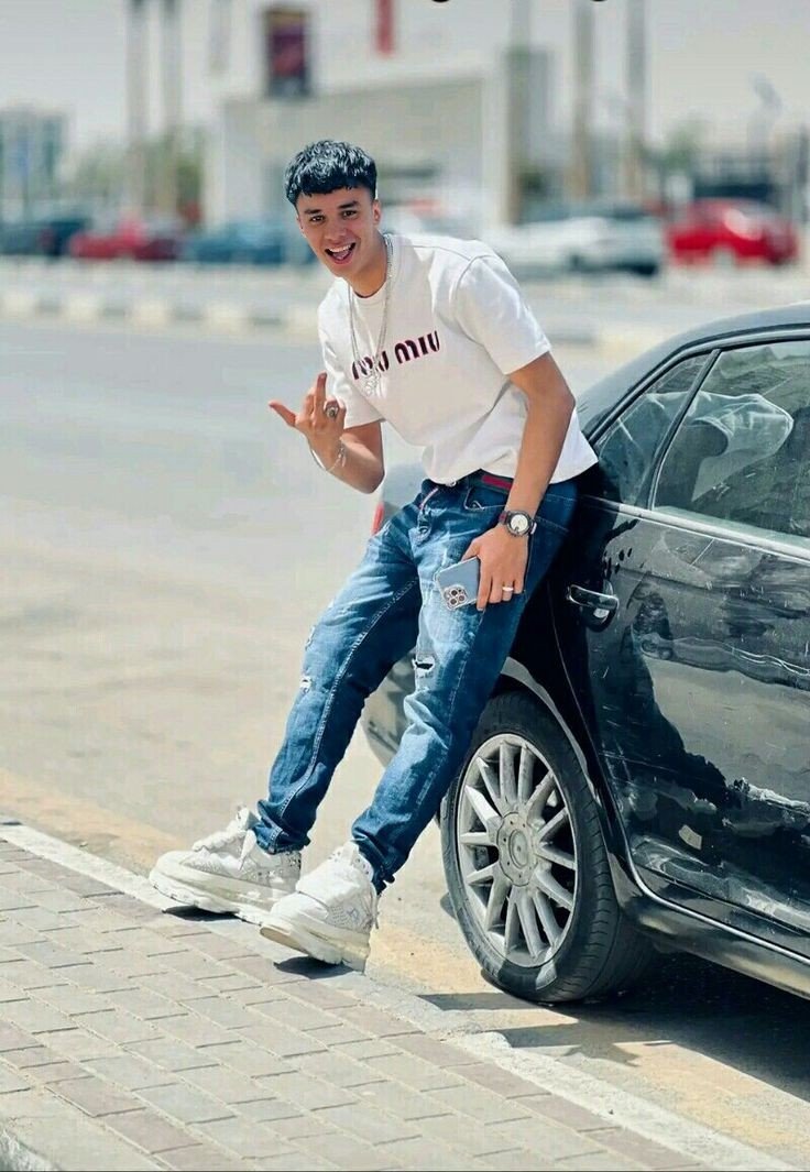 AmrykaMsr88569's tweet photo. دول تايبي وانتو؟ انا مليش تايب معين ده في اكتر من كده 🙈😭 https://t.co/ZTwgyW5Yzx