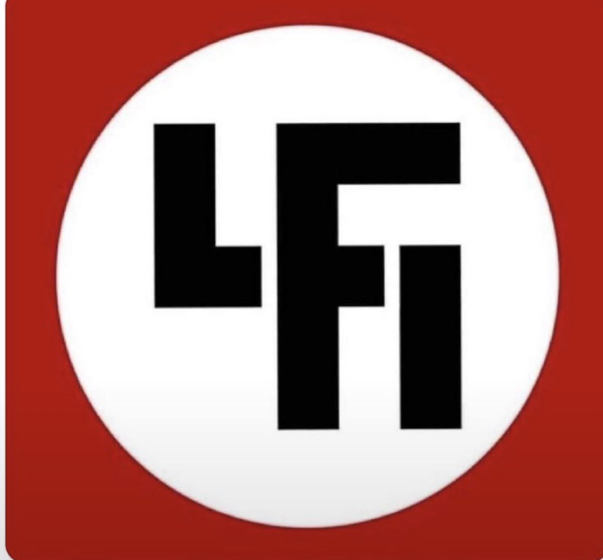 Lyonnaiis698's tweet photo. @simpddd Et dans ce parti https://t.co/80QAdSbRQw