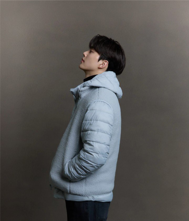 okeydonkey423's tweet photo. 왤케 복실복실 복슬하게 생긴거같디 송강둥
손넣고 있는게 너머 귀여워보여( ´∀｀)

폴햄송강어디서어떻게 튀어나올지몰라 https://t.co/RcRzCDmpET
