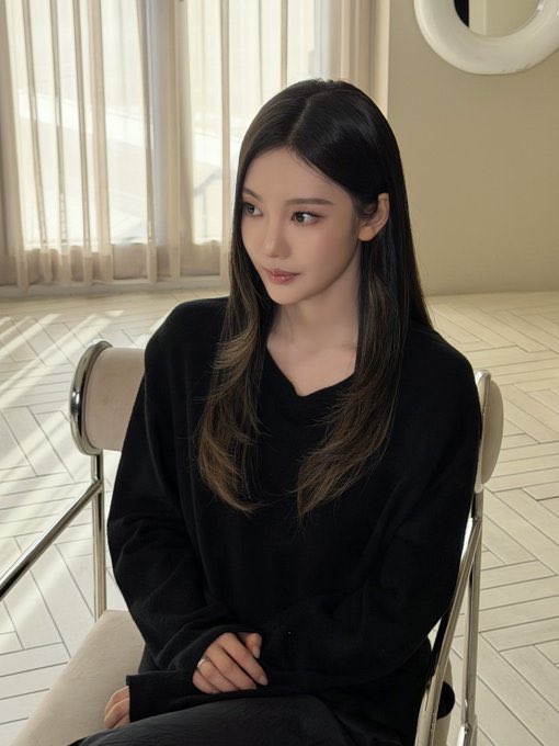 Ningnqng's tweet photo. Celebrating me ♡ 🕯️ https://t.co/vogS83du83