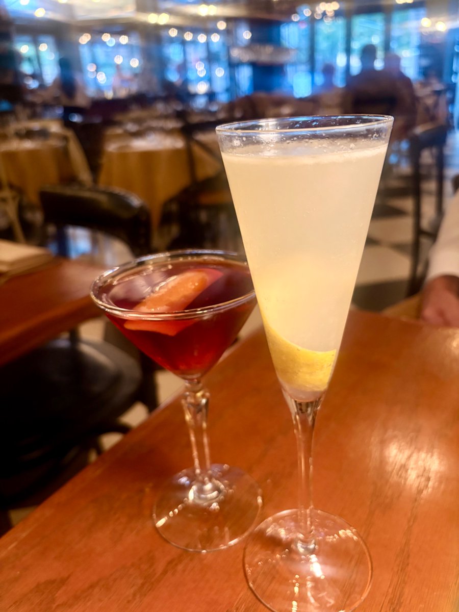 CuriouslyQuin's tweet photo. I had such an amazing time🤍Thanks Mr. for joining me for an impromptu spooky tour after dinner 👻 the company, the cocktails… sensational ☺️ https://t.co/9bLTXEqPPL