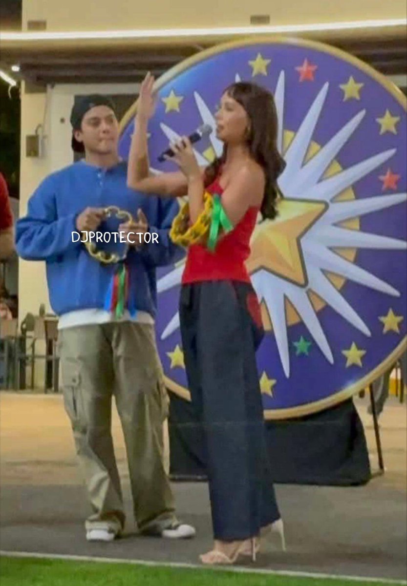 xxxmrsford's tweet photo. SOBRANG BAGAY HAJWHSHAJSHAHEHE https://t.co/TyJ4Q282P0