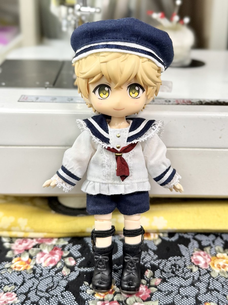 wunderkammer_y's tweet photo. 【✨新作✨】

『セーラーブラウスセット（紺）』です💙

定番の形ではありますがうちのお洋服らしい遊び心を加えたデザインにしてみました！

パンツかスカートかは選べます。
他の色も作って近日中に通販予定です。 https://t.co/knM847kA9Y