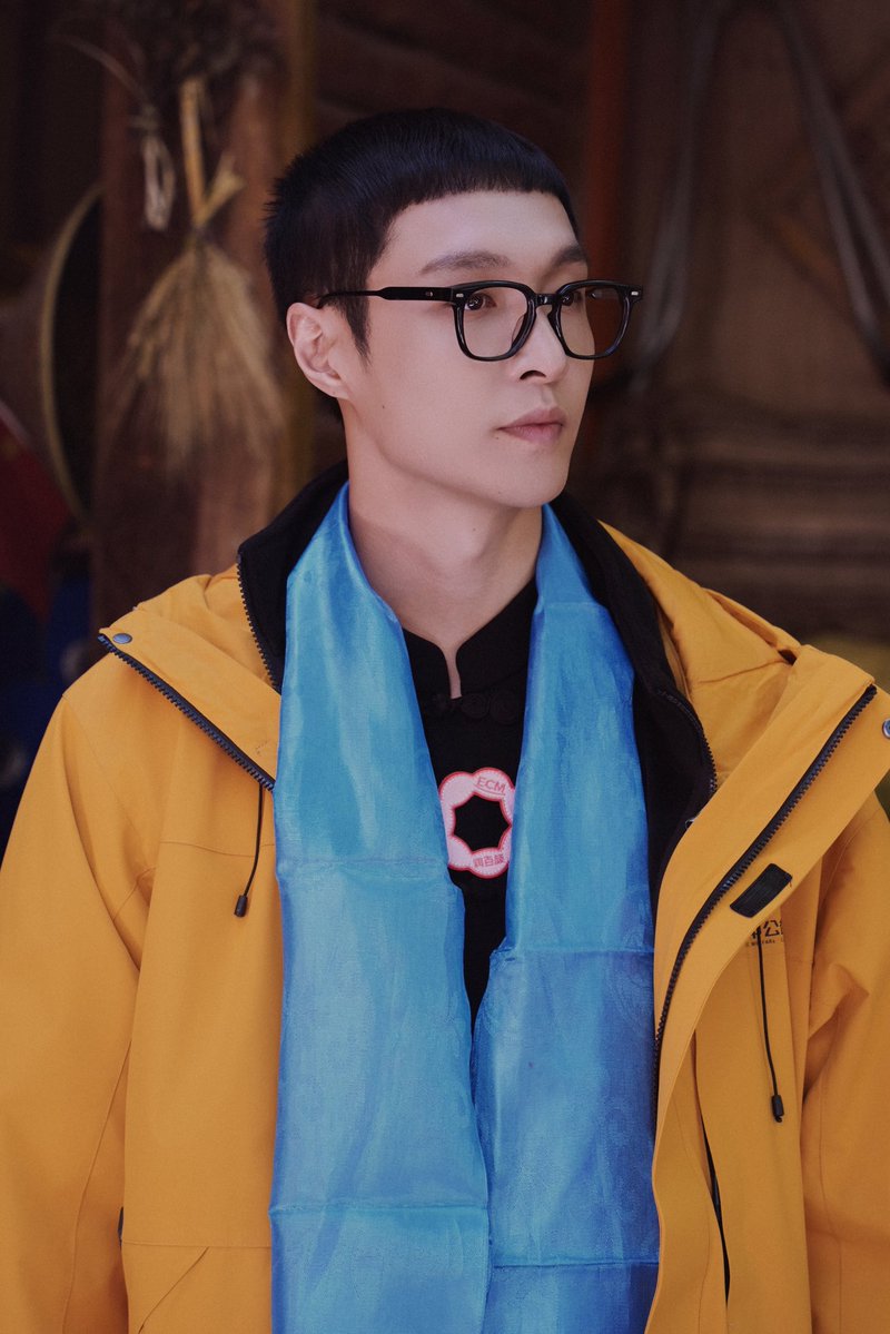 LayZhangBase's tweet photo. 🔔 | 261021 @lay_studio weibo update

#LAY #LayZhang #Yixing #张艺兴 @layzhang https://t.co/g4QIIYOMH8