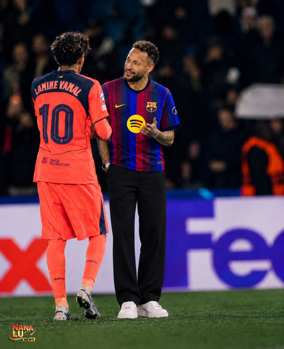 luiz112370's tweet photo. 🚨 Lamine Yamal and Neymar sharing a moment after the PSG game! 🤝🇧🇷🇪🇸❤️💙 https://t.co/9FGVrvo864