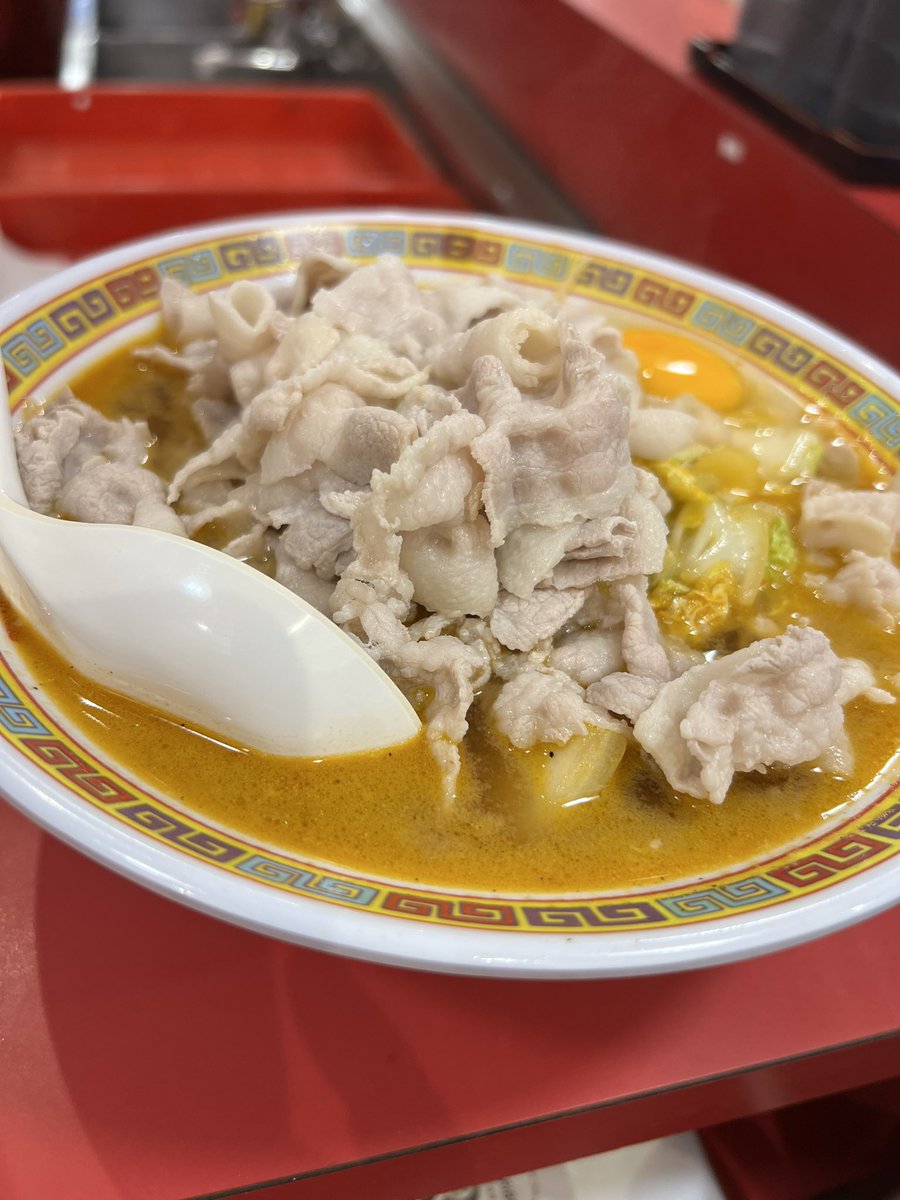 atsukunsake893's tweet photo. スタります。今日も。　今週、ろくに飯食ってなくて酔い潰れてただけやから余計に沁みる。。 https://t.co/2q0AW5BFcV