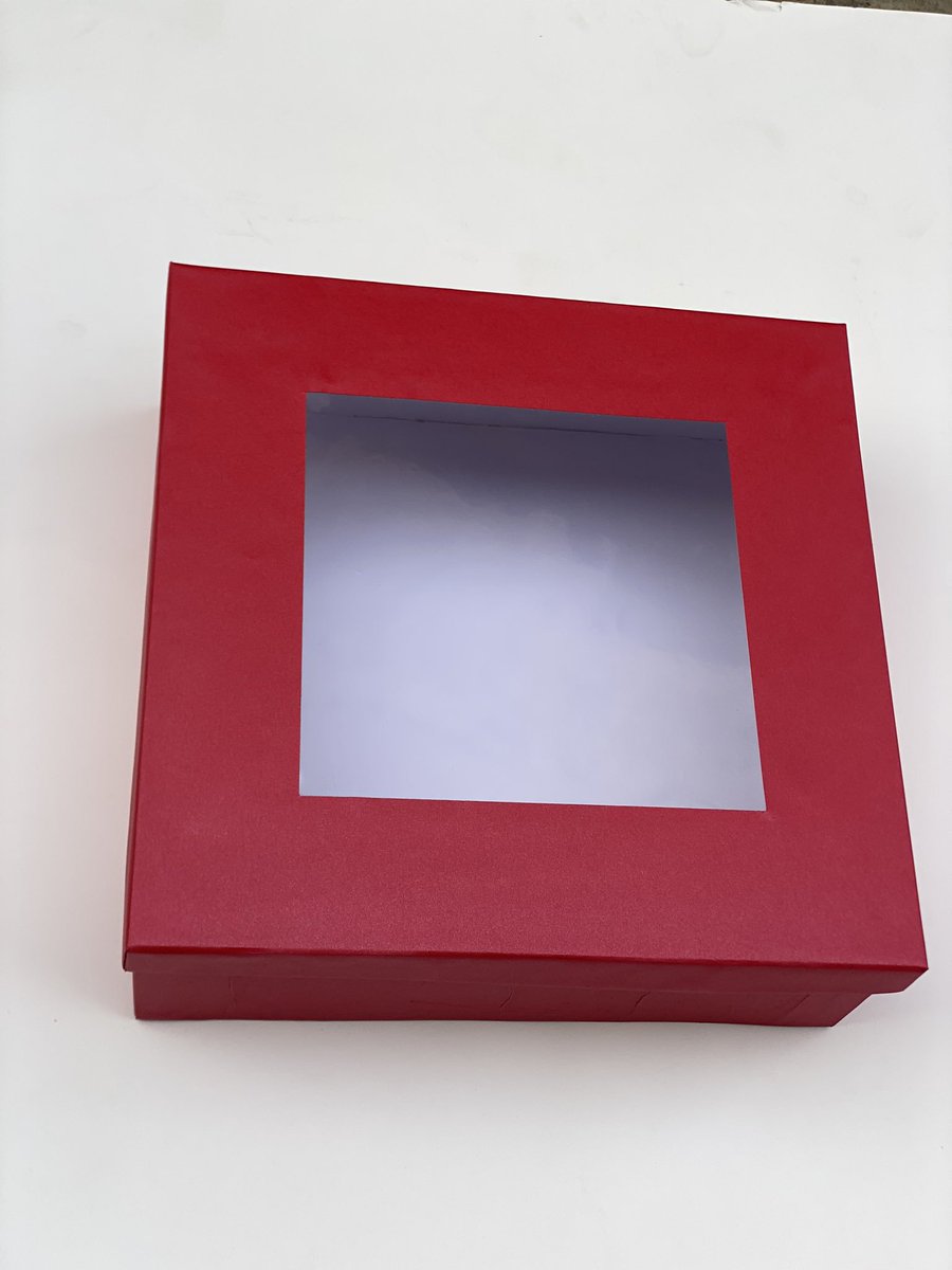Boxxeffects's tweet photo. @Gadgets_Bobo create and make al kinds of Gift and product boxes for every events. 

If you need boxes, Kindly reach out. https://t.co/I9j7IaQnu9
