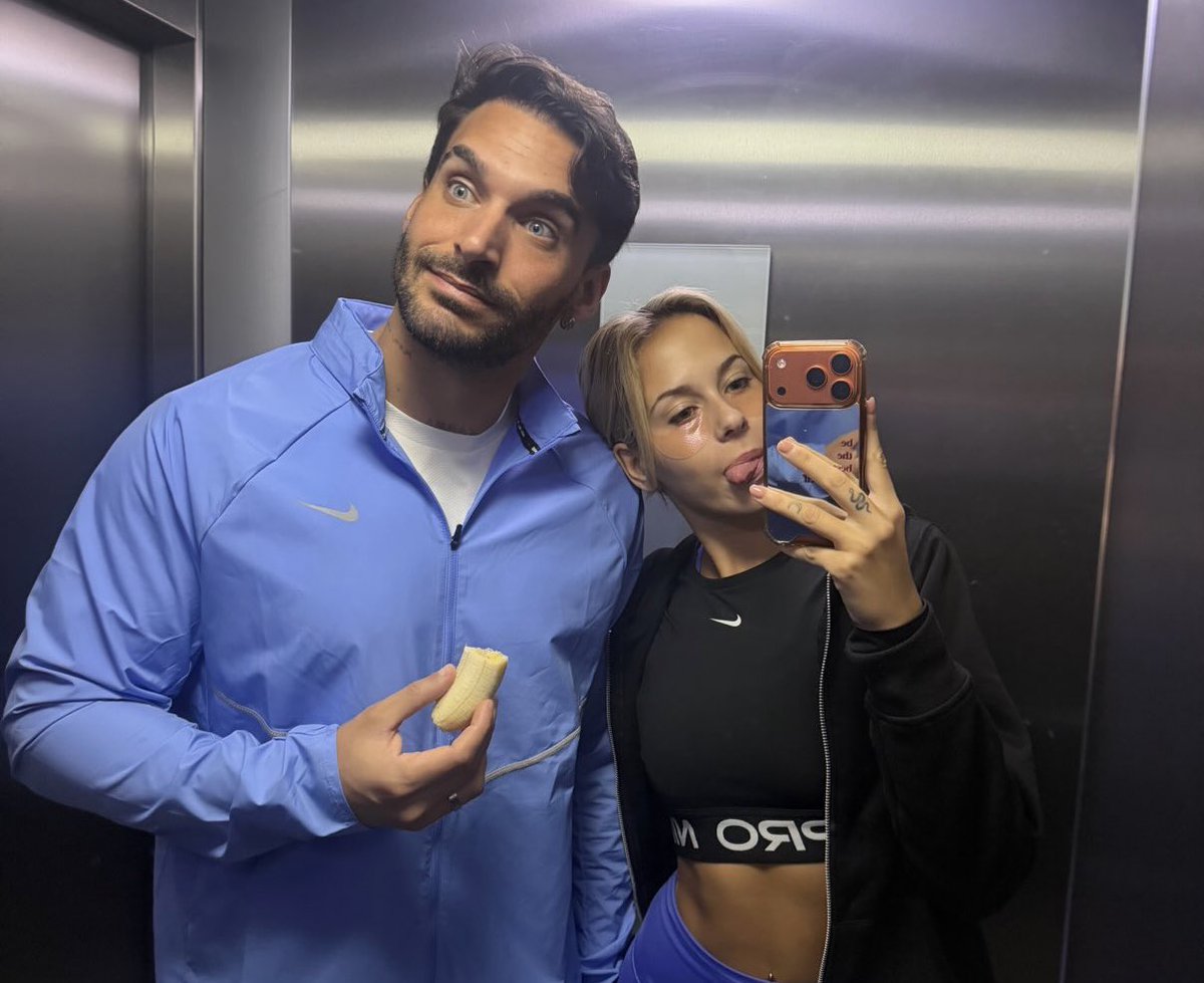 2331Gq's tweet photo. Empezando el día con energía!!! �� #violedi21O https://t.co/LK4uFOQrWp