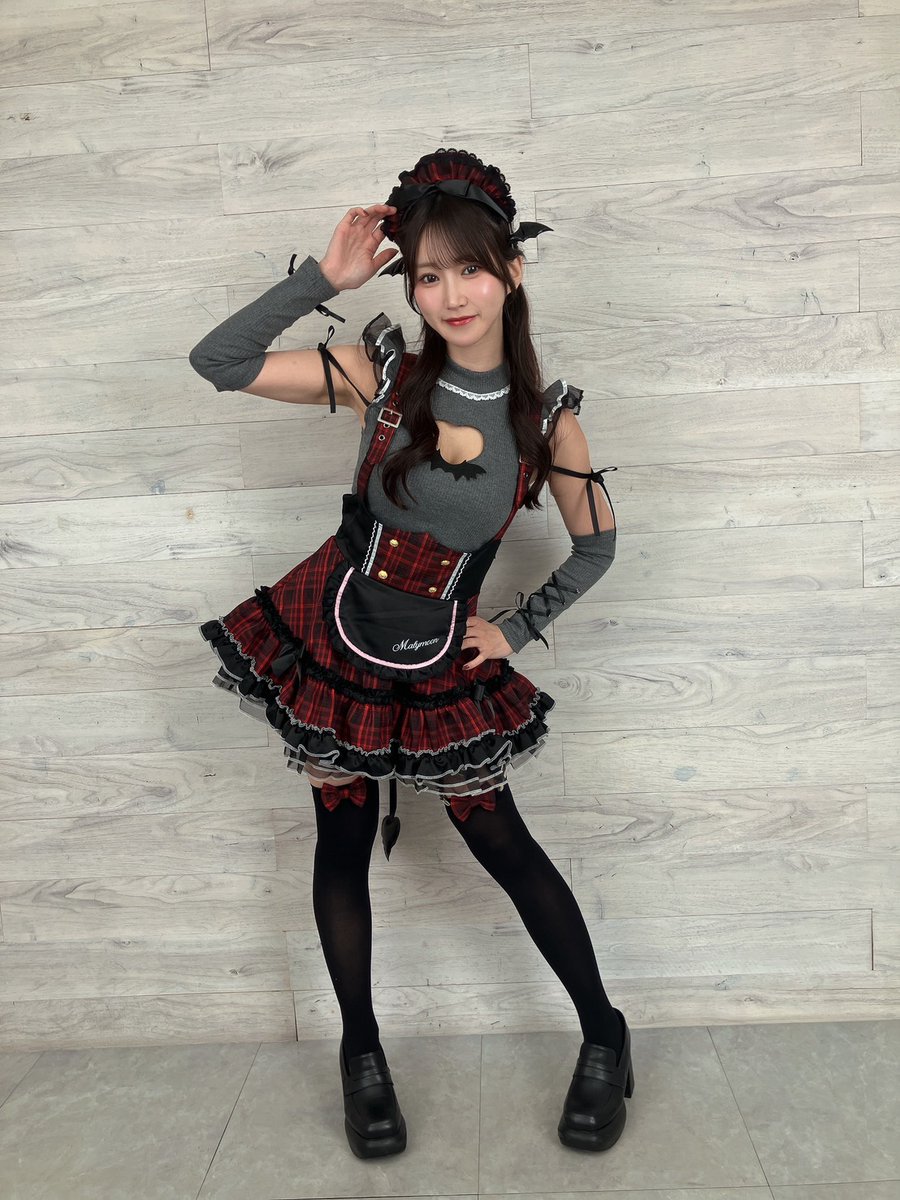 FUNAPRE's tweet photo. 依本しおりちゃんイベント開催中！  
チケット発券中です！
 チケットはstudio knotで発券しております！ 

受付終了時間20時です。  
お待ちしております。 https://t.co/42tB3AJORk