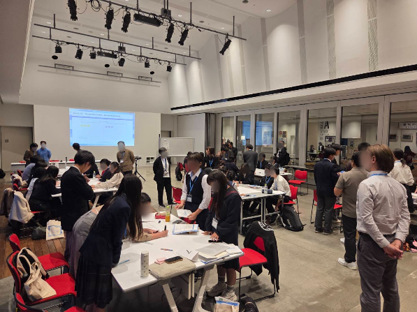 iwate_bousai's tweet photo. 【「世界津波の日」2026高校生サミットin岩手 分科会】
 　20日午後から、「誰一人取り残さない防災」「事前防災」「伝承と発信」の3テーマで各国の高校生が意見交換を行い、アクションプランの作成を進めています。
 　午後は盛岡市に移動し、開会式に臨みます。  
#世界津波の日 #高校生サミット https://t.co/v0wuyNE7M8