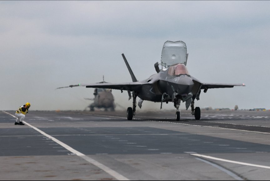 COMUKCSG's tweet photo. More jets. More capability. More combat power! ⚡

The F-35B Lightning jets are now embarking. https://t.co/leQXbpy0Pz
