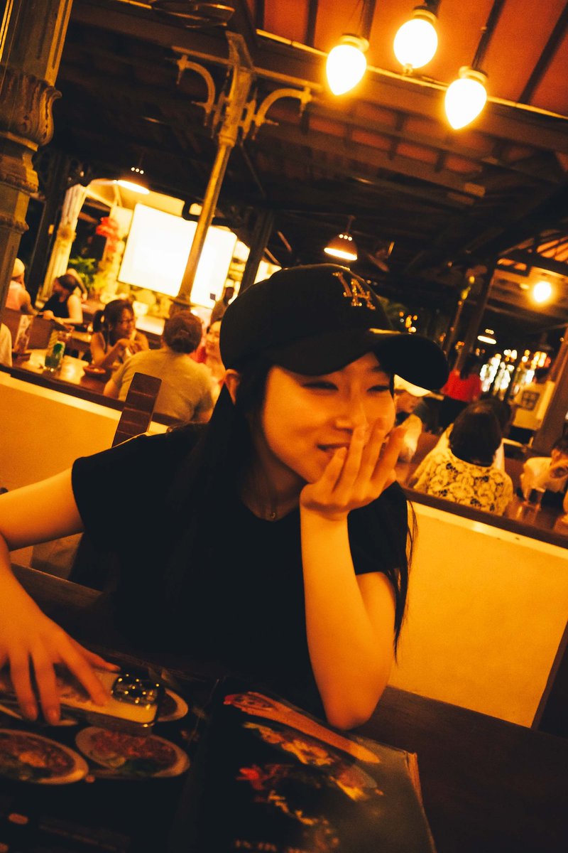 miyukishi_2nd's tweet photo. .˚⊹⁺‧┈┈┈┈┈┈┈┈┈┈┈┈‧⁺ ⊹˚.
　　　　#岸みゆ2nd写真集
　　　  アナザーエディション
　　　   10/28(水)配信決定❣️
.˚⊹⁺‧┈┈┈┈┈┈┈┈┈┈┈┈‧⁺ ⊹˚.
＼📢皆様お待たせしました！／
「#岸みゆ2nd写真集 『ME/YOU』another edition」の配信日が決定しました🎉
来週、10/28(水)より配信開始となります😊

紙版の写真集には収まりきれらなかった、
アザーカットで構成された本作📱
150ページを超えるボリュームでお届けします🤩

さらに、どこにもまだ出していなかったオフショットなども収録📸
デジタルも読み応え十分な仕上がりになっています💞
ぜひご期待ください👍

さらに、オンラインイベントを11/4(水)に実施決定✨
詳細は後日発表します😺

#バリみゆアンコール

詳細はこちらから⬇️
https://t.co/jQJB48cHBa

@miyu_kishi0213
#岸みゆ 
#バリみゆ