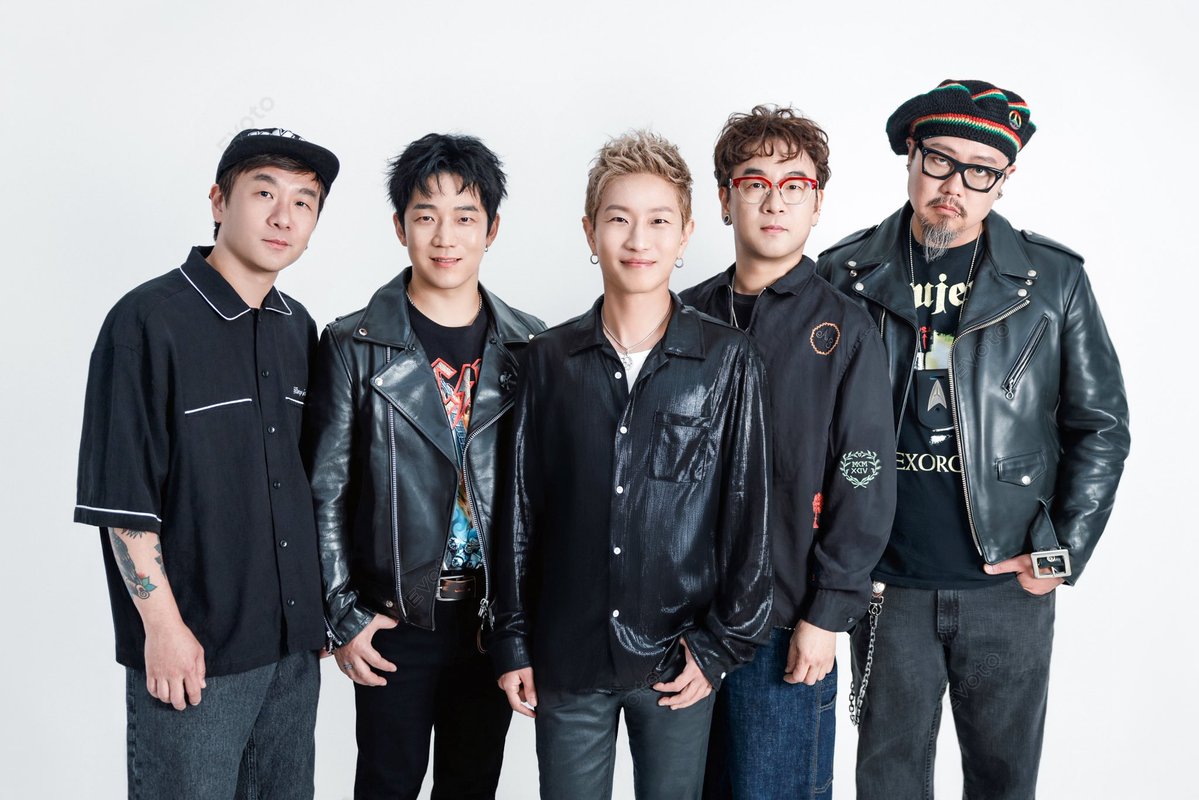 CryingNut's tweet photo. <크라잉넛 2026 새 프로필 사진>

작년에 이어 올해도 새 프로필 사진을 촬영 했습니다. 남은 한 해도 크라잉넛과 신나게 함께 해요😊

12월 25일(금)에 열리는 크라잉넛 단독공연에도
많은 관심 부탁드립니다. 티켓 예매 등 자세한 내용은 추후 공지할 예정입니다. 

https://t.co/PQtmr1g3Vu https://t.co/u4zLA9CQS3
