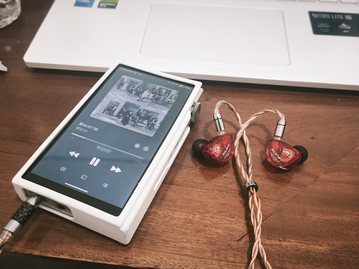 GilangLattee's tweet photo. Having loads of fun with this IEM!  (Harmonic Empire Cai Wenji Indonesian Edition) https://t.co/wyMbzFO96Z