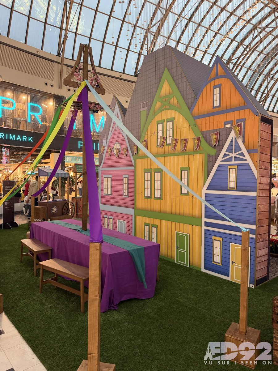 ED92Magic's tweet photo. A World of Frozen experience at Val D’Europe shopping centre ❄️

From October 16th to November 1st Hours: 10:00-13:00 and 14:00-18:00 https://t.co/oek1Yx4gLx