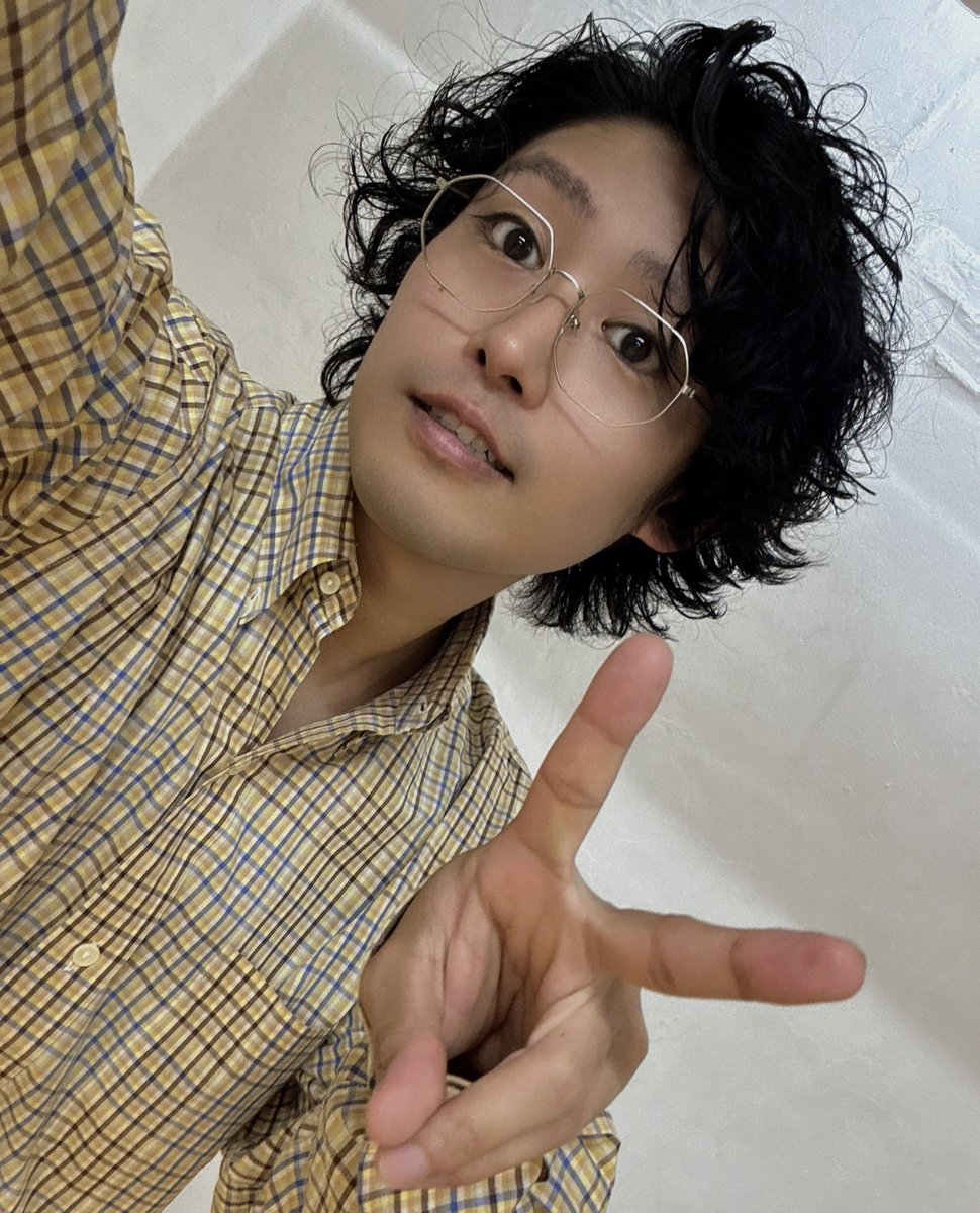 soleil283's tweet photo. 全く同じのYouTubeにもアップしたので再生して高評価してチャンネル登録して褒めコメント書いて猫を見せて犬を触らせてください。あと2000円もください。

https://t.co/EQ4HrnFW7O

✌🏻 https://t.co/jsOwMrpvVv