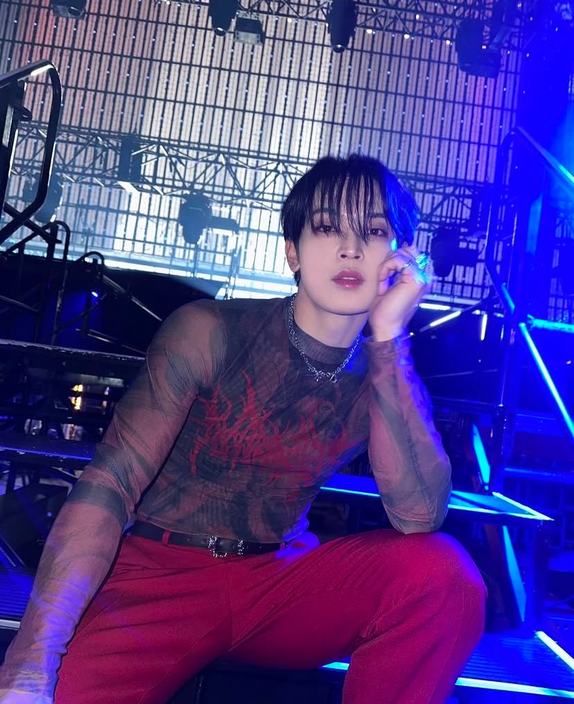 47nyannyan_'s tweet photo. しょおがいつも撮ってくれる階段写真の大ファンだから嬉しい😭😭🫶脚が長くてスタイルがいいからこその映えだから😭😭😭😭またイケ散らかしドカメロ階段ショットありがとう T_T🫶
 https://t.co/6m1ABXDln0 https://t.co/j9CBxVxRrO