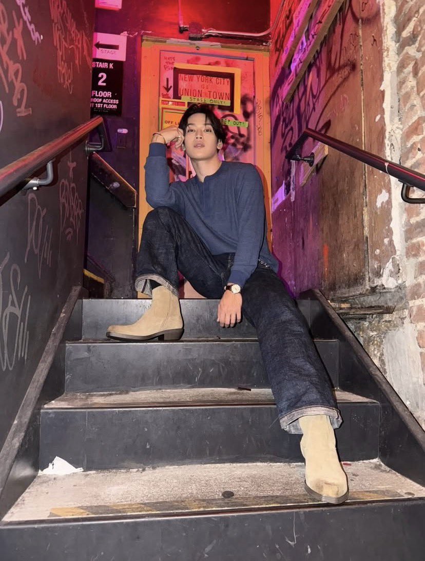 47nyannyan_'s tweet photo. しょおがいつも撮ってくれる階段写真の大ファンだから嬉しい😭😭🫶脚が長くてスタイルがいいからこその映えだから😭😭😭😭またイケ散らかしドカメロ階段ショットありがとう T_T🫶
 https://t.co/6m1ABXDln0 https://t.co/j9CBxVxRrO