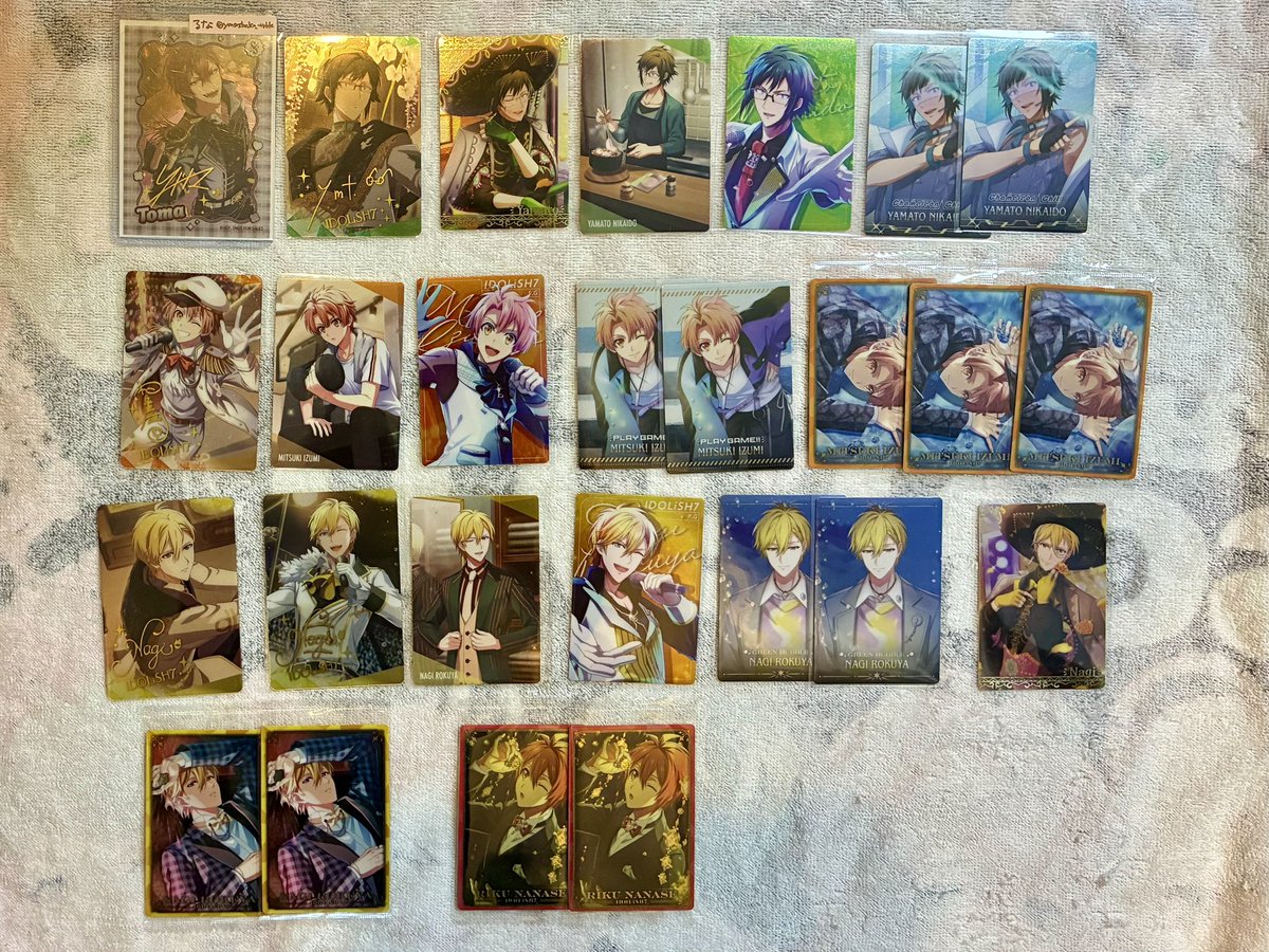 ymsrsbaka_trhk's tweet photo. 【交換】アイナナ メタカ メタルカード 27

●譲
三月 環 ナギ 虎於 過去弾(ウエハース含む)

●求
同異種 トウマ 悠(友人分) 100円/枚

＊異種について
トウマは基本なんでも◎
悠も基本なんでもですが都度友人に確認します🙇‍♀️

＊郵送

お気軽にお声掛けください🙇‍♀️

#るな取引1129 https://t.co/6XlNbhWpLg