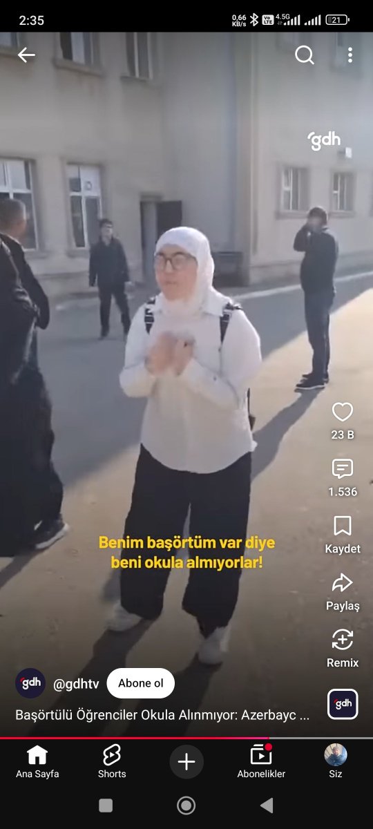 Eray96700175's tweet photo. @Karaputin @XBatel68648 Dalyaraga baksen Azıcık erkek olsan Aliyev yanlış yaptı Nasılki Erdoğan pkk konusunda yanlış yapiyorsa derdin .Piç bu kızın suçu ne okula almiyor ?Ben her yerde yanlışa yanliş derim sen gibi göt yalamam pezevenk https://t.co/W1sOfMUI5p