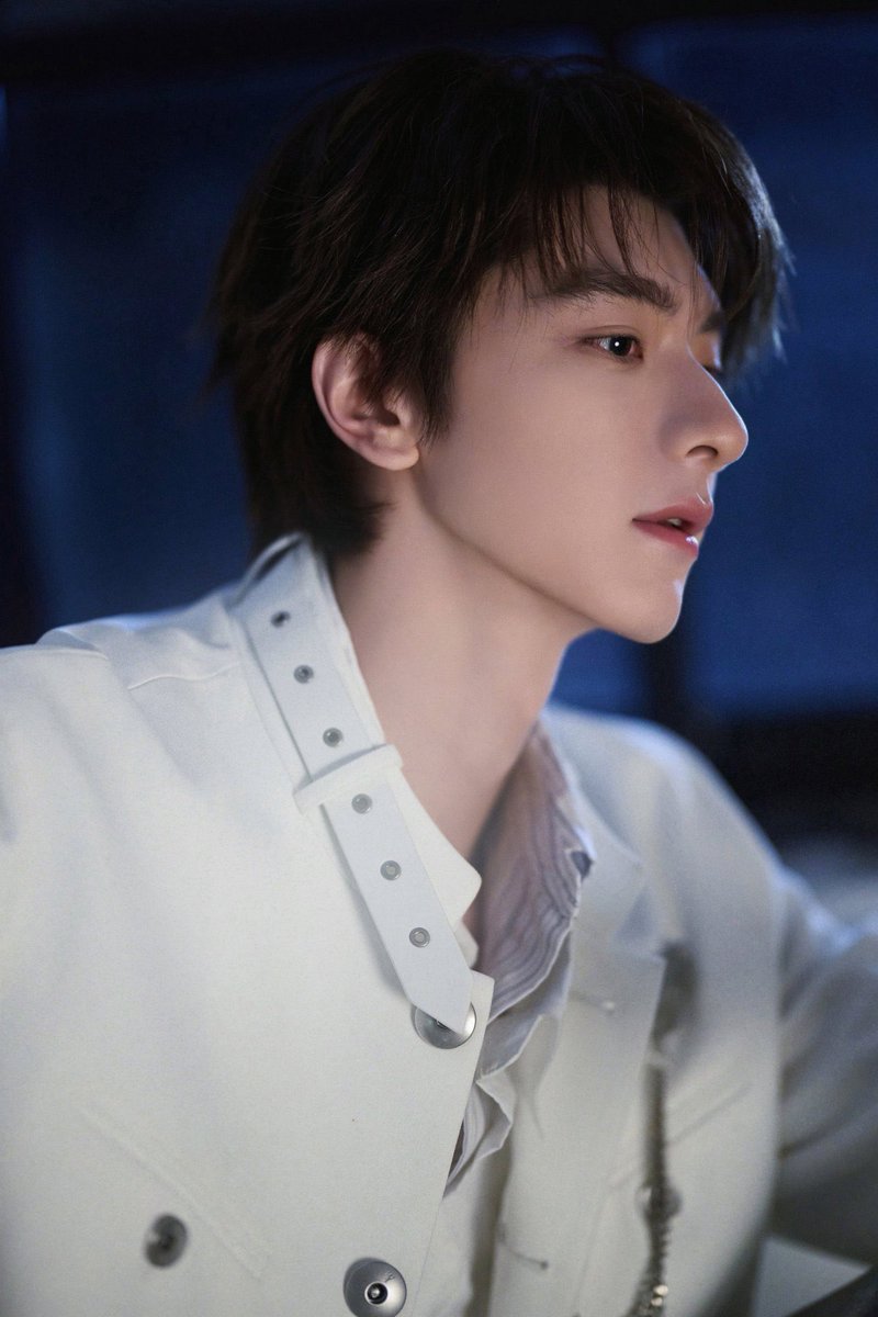 koto_h_hd's tweet photo. リンイーがガチ王子様すぎて気ィ狂いそう
#林一 #linyi https://t.co/yj4gTEkwqQ
