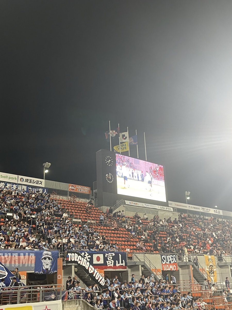 happyorenji5's tweet photo. 今日はここ
久しぶのスタジアム https://t.co/bTek2YemLg