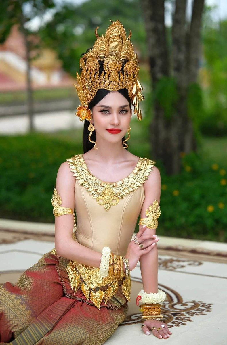 RakVirakOffical's tweet photo. Sokea kimleang (kon ant) Miss International Cambodia 2026 🇰🇭🇰🇭🇰🇭 @MissInterOrg #cambodia #sokeakimleang #missinternationalcambodia2026 #khmerculture #khmerdress https://t.co/2vBphSuWVg