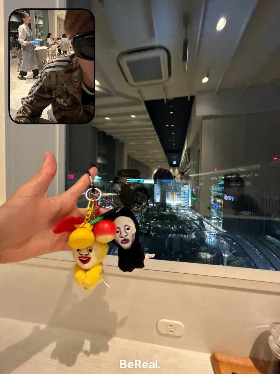 ut4pwz's tweet photo. 今日の夜暇です。誰か会おー、？ https://t.co/GxTDF0YhTE