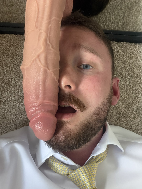 JockTribeToy's tweet photo. What toy shall he play with for this business meeting? 😈@SuitedGuy3

Bodybuilding Marcus or Construction Connor?  

🔗https://t.co/NuqlH7yDDi https://t.co/9dJ7vXRSxT