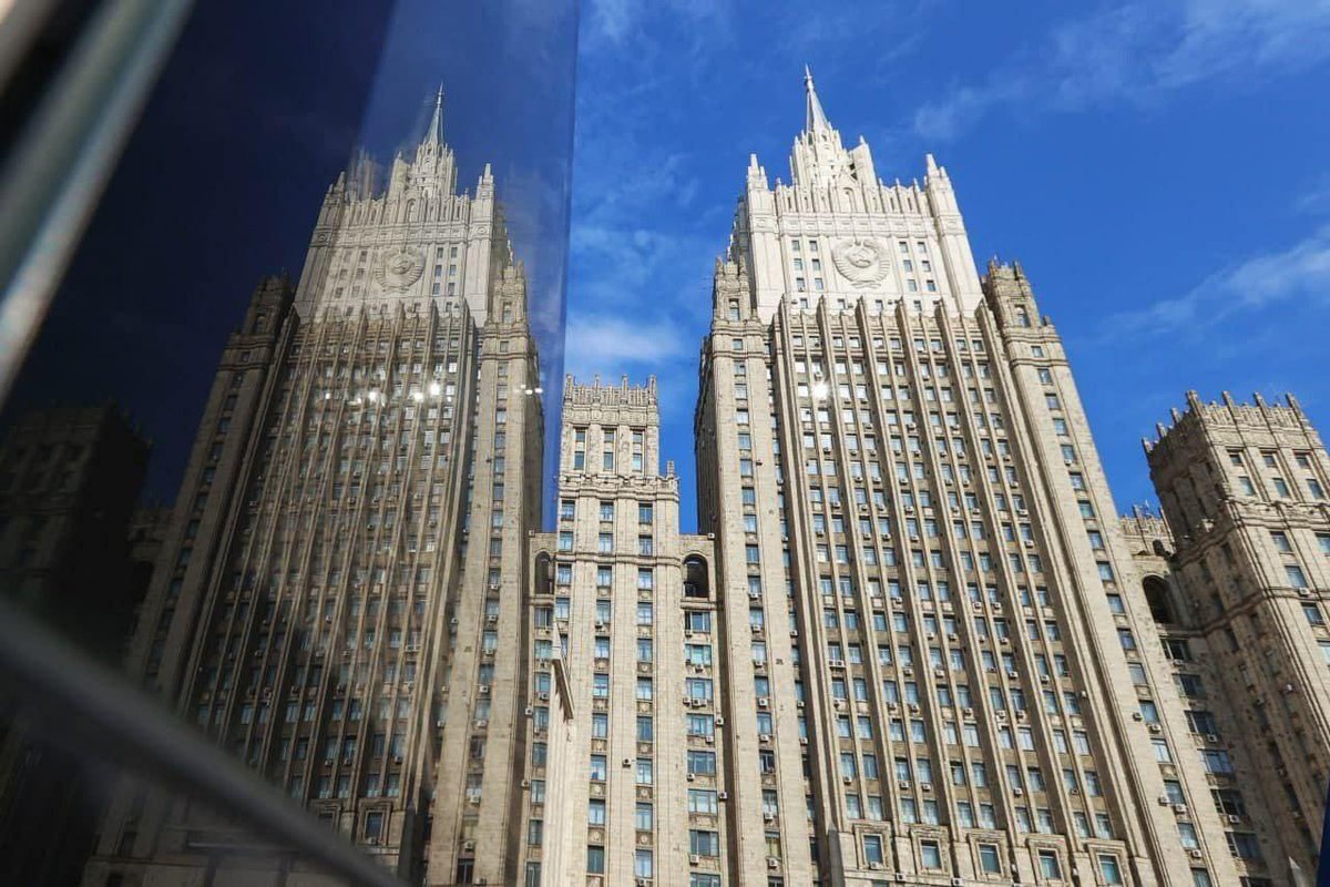 mfa_russia's tweet photo. 💬 #Zakharova: On October 28-29, Moscow will host the World Thematic Conference of Russian Compatriots Living Abroad.

Up to 2️⃣0️⃣0️⃣ delegates from compatriot communities in 90+ countries will take part. https://t.co/Zsns0ELopA