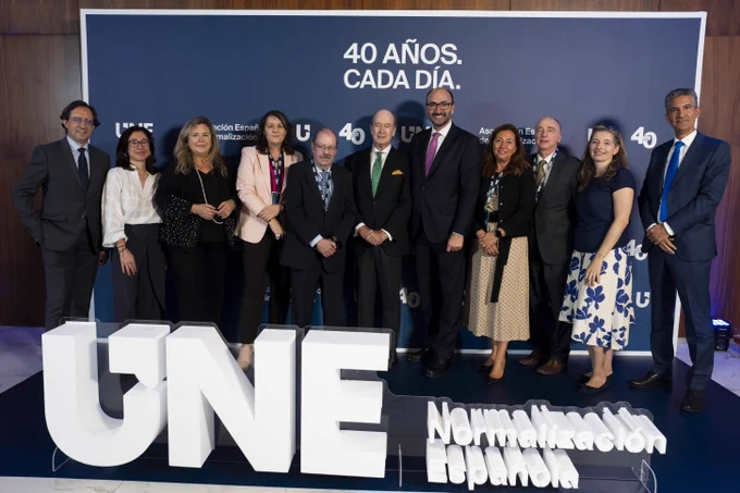 Image from UNE Asociación Española de Normalización (@NormasUNE)