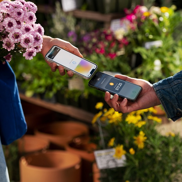 IntlFinTech's tweet photo. CMA wants @Apple to open iPhone contactless tech to rival wallets.
https://t.co/JTJqdH190B
#digitalwallets #digitalpayments #payments #fintech #internationalfintech https://t.co/06ZitHA1X7