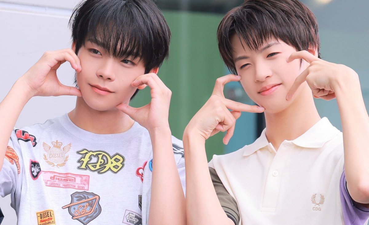 orchestraholicc's tweet photo. twinz 

#A2OSOUL #ZET #SEOHA https://t.co/4bx6FjxkWk