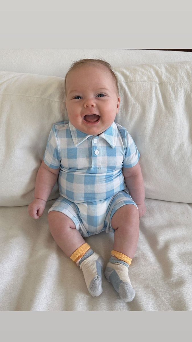 5minutefails's tweet photo. Just vibing in baby world ✨
See more:-->https://t.co/ni7Czchucc
#lovebaby #funnybaby #cutebaby #babyfever #lovelybaby #babyphoto #newbornbaby #5minutefails https://t.co/kWtTt8XInN