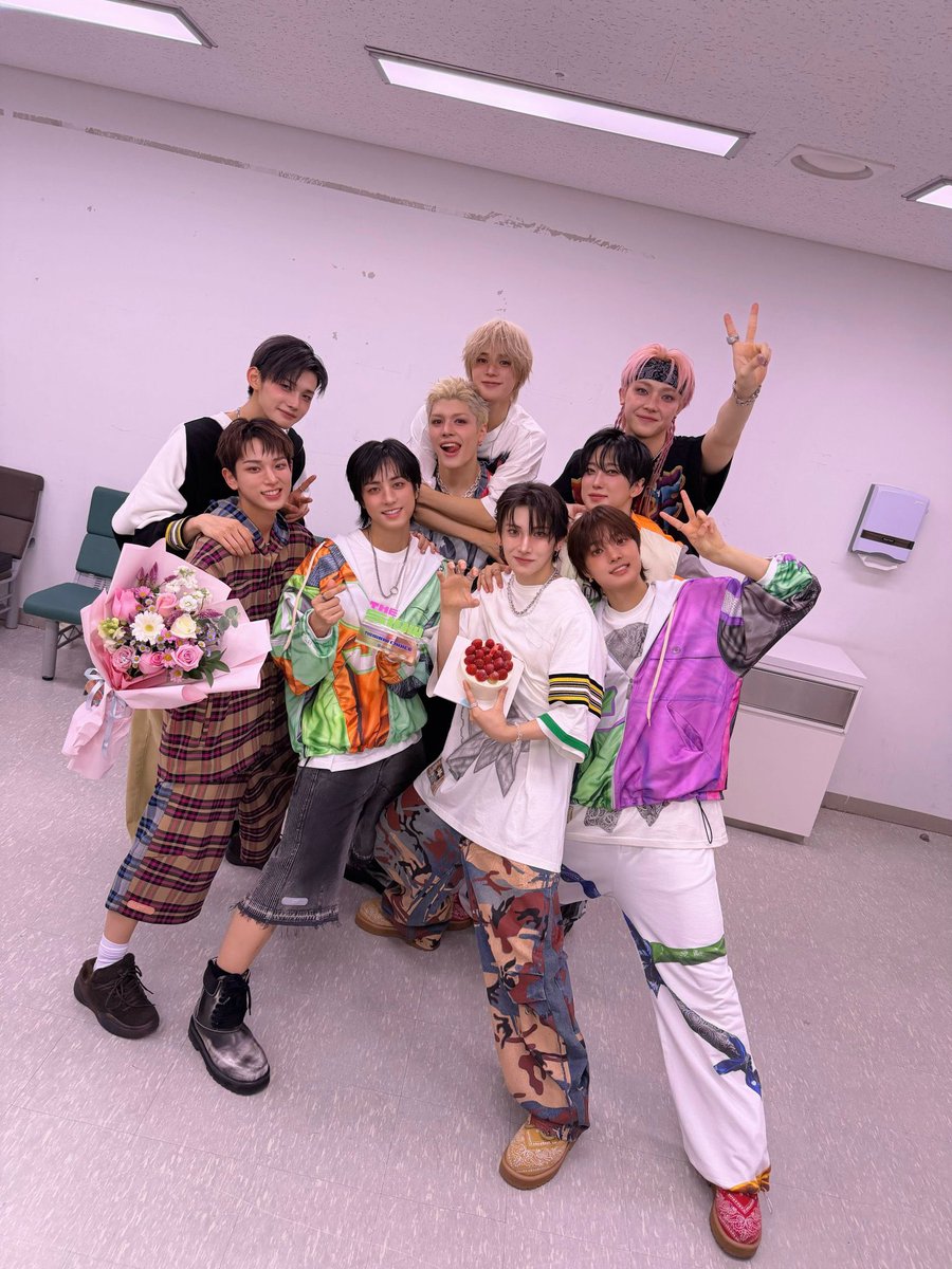 k_cppi's tweet photo. HAPPY K DAY ❤︎❤︎❤︎

I vote for #andTEAM  on #2026MAMAVOTE https://t.co/E9IRCRX8SN