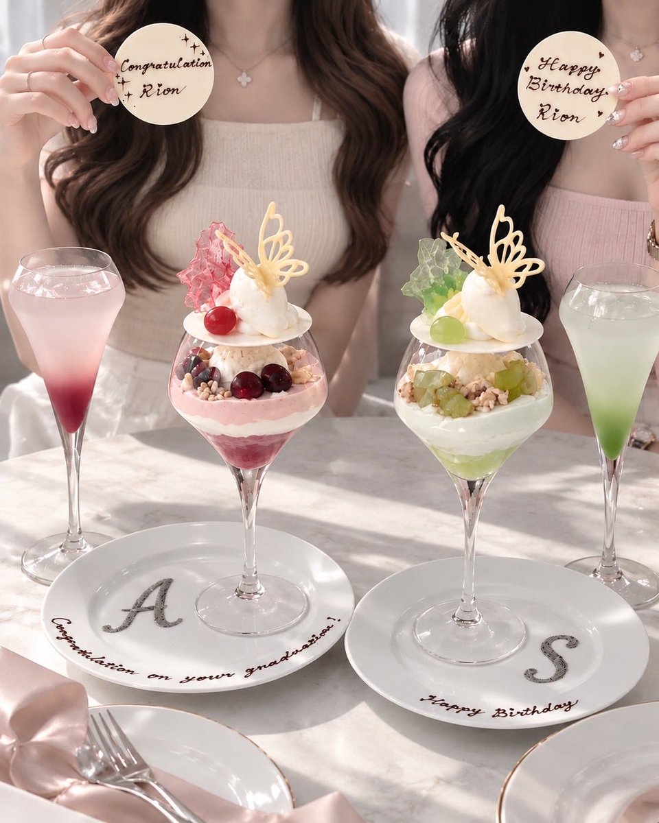 _GingerGarden_'s tweet photo. ／
横浜でSTART❣️
9色から選べるフルーツパフェset🍒🍐
＼
      ·.⟡┈┈┈┈┈︎ ✧┈┈┈┈┈⟡.·
　　　メンカラ9色から選べる🤍
　　フルーツたっぷりパフェset↓↓↓
　　　🤍ྀི💛ྀི🧡ྀི🩷ྀི💜ྀི🩵ྀི💚ྀི🖤ྀི 
　　　　　　　　＋　
お皿に好きなイニシャル入れられる🍽️
（𝐴〜𝑍🖋️）
      ·.⟡┈┈┈┈┈︎ ✧┈┈┈┈┈⟡.·
店舗🩵横浜プエラ
期間🪞11/1-11/15
予約🤍https://t.co/Oc0r9ybfeA