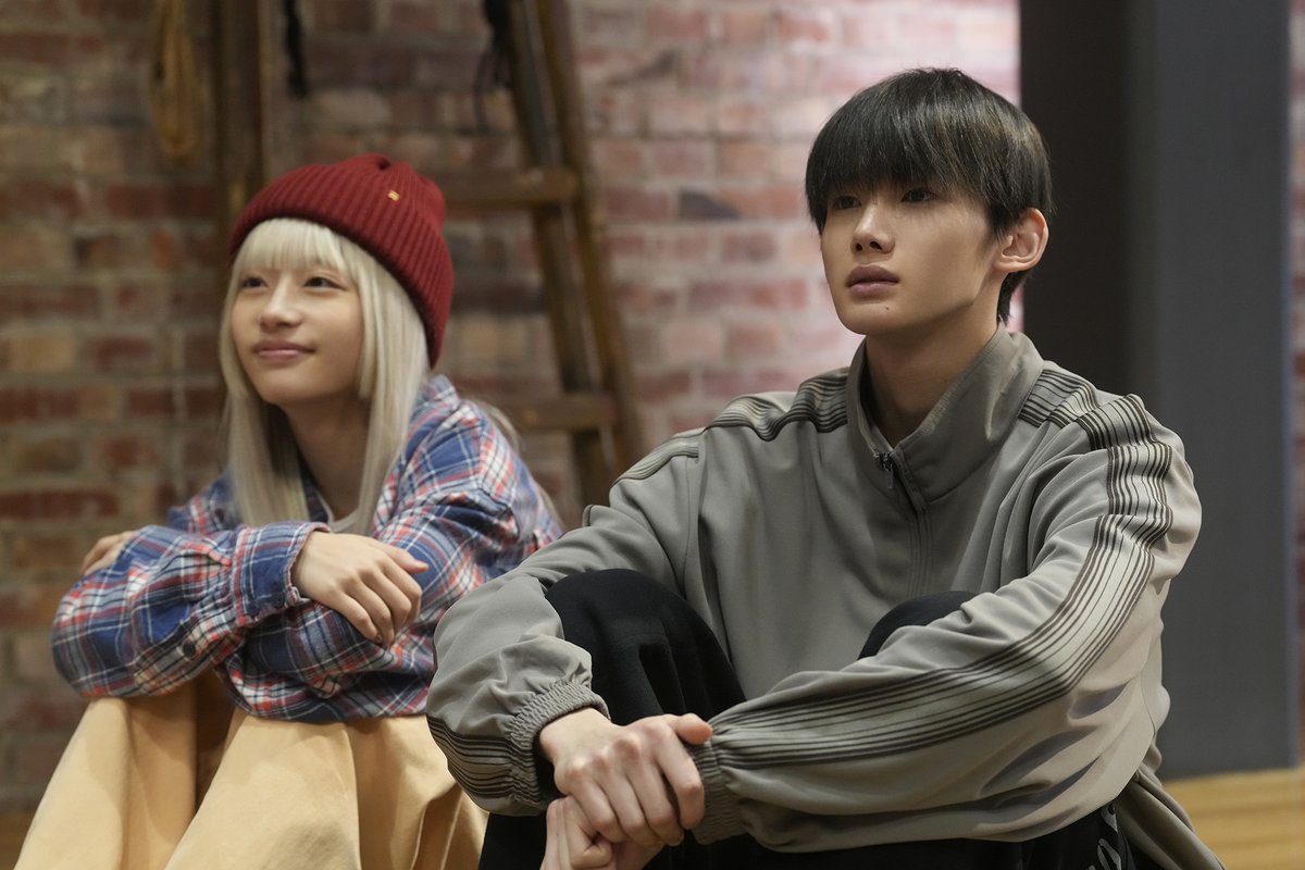 wandance_movie's tweet photo. ────── ⋆˙
　映画『#ワンダンス』
　カボ＆ワンダ 場面写真解禁 .ᐟ📸
　　　　　˙⋆ ──────

「ダンスで繋がる
カボとワンダの唯一の関係性」

草場監督が大切に描いた
ダンスを通して心を通わせる
カボ（#JO）とワンダ（#池端杏慈）

ダンスをストイックに追求し通じ合う
登場⼈物が瑞々しく描かれる
その青春の一瞬を
ぜひスクリーンでご覧ください✨

#映画ワンダンス
𝟭𝟭.𝟮𝟳 𝗙𝗿𝗶
https://t.co/b6qH3MEGAq