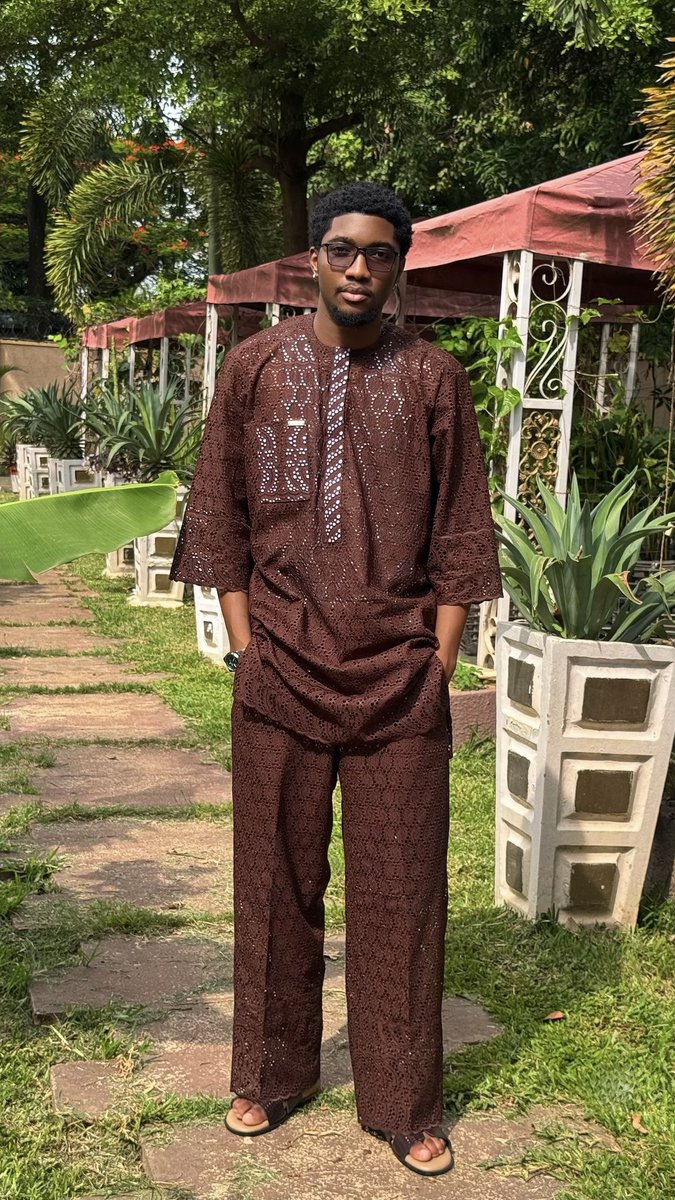 kollyfeelz's tweet photo. I reacted this outfit 😍

Inspo                                             Results https://t.co/mCIsi7Tkhf