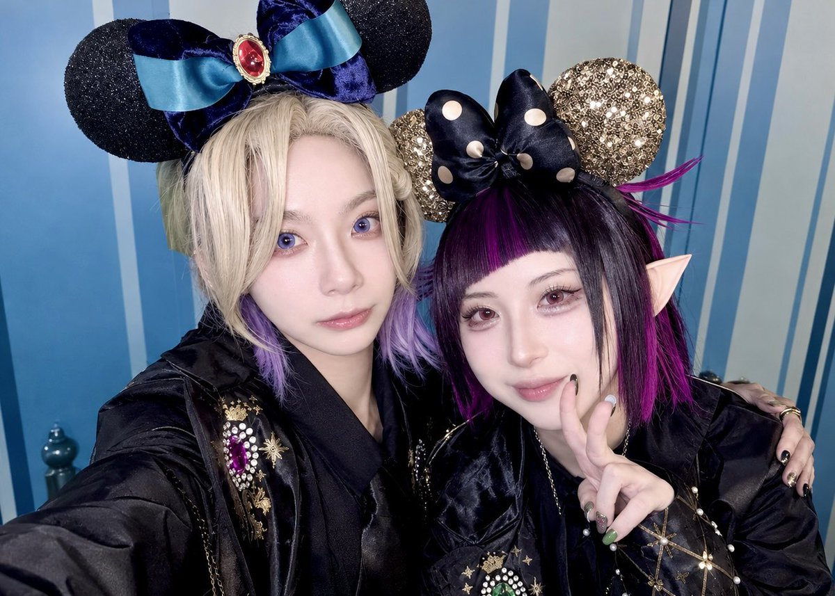 setu_mn's tweet photo. ヴィルともツーショットじゃっ♪
（with👑 ▶︎ @teru_dayo5 ）
#Dハロ仮装 #Dハロ仮装2026 https://t.co/6xtZl5n0t1