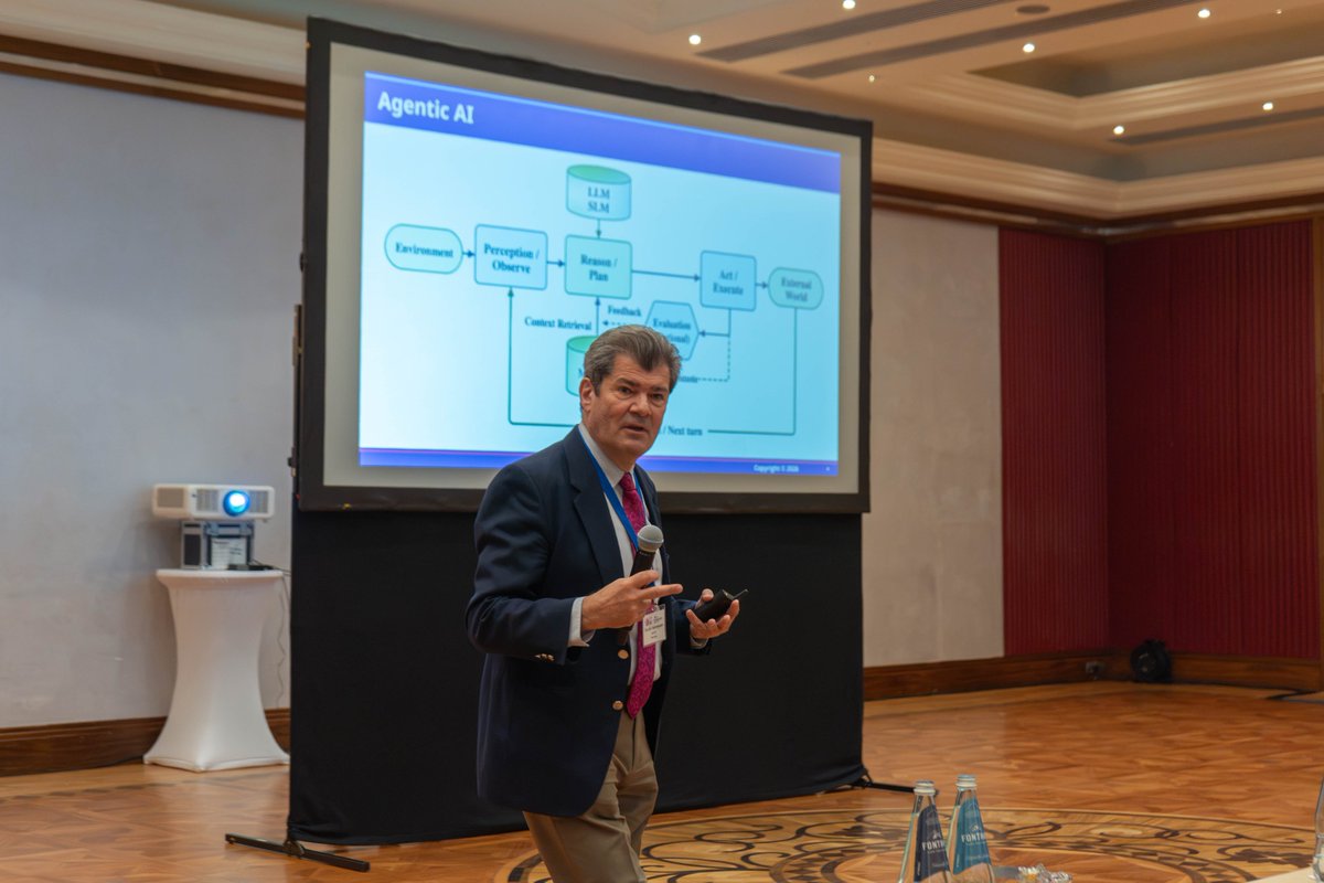 dAIEDGE's tweet photo. 🚗🤖 How can #EdgeAI improve driver monitoring and power autonomous systems?

At #EEAI26, #dAIEDGE partners Mhd Rashed Al Koutayni (@DFKI) and Ovidiu Vermesan (@SINTEF) explored these challenges in #SessionA03, chaired by José Cano (University of Glasgow) alongside Mohamed Selim (@Eurescom)