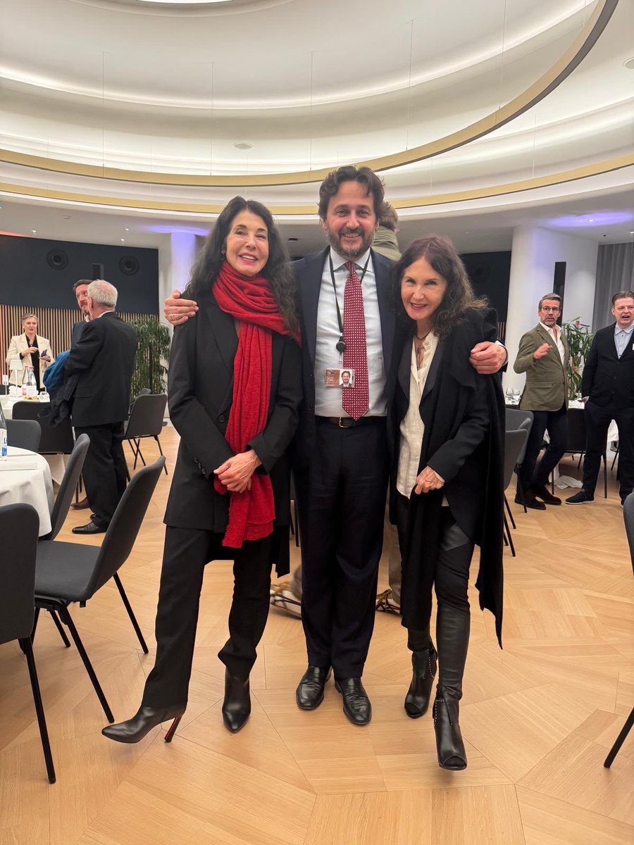 IFPIintheEU's tweet photo. Our warmest thanks to Katia and Marielle for an unforgettable performance, to MEP Emma Rafowicz for welcoming us, and to everyone who joined us. https://t.co/clXRf2niie