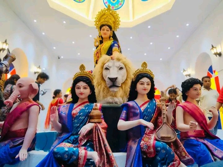 HinduUnityBD's tweet photo. This Pratima is truly magnificent. https://t.co/MvhoogaJZ0