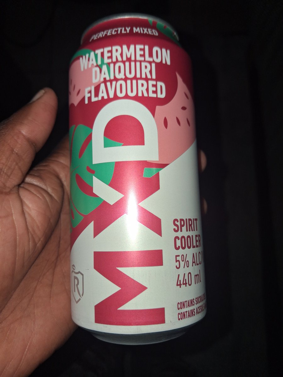MPHO_YA_BADIMO2's tweet photo. @MXDofficial_ Watermelon Daiquiri 🍉 #PerfectlyMXDSummer @MXDofficial_ https://t.co/c0UxnVmnhG