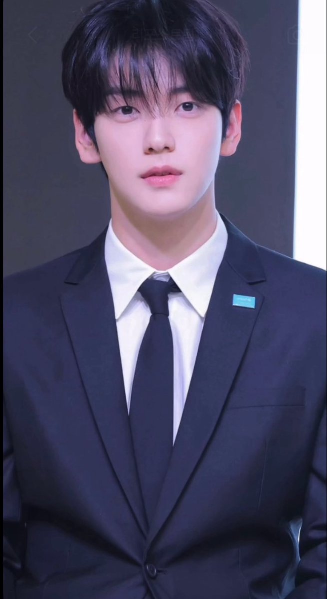 bgmoatxt's tweet photo. 우리 세상에서 제일 이쁘고 귀여운 토끼 수빈아
항상 곁에는 너의 편이 되어주는 멤버들과 모아들이 있어 든든히 지켜주고 사랑해줄거야🤍
수빈이가 나눠줬던 이 세상의 그 어느 숫자로 담지 못할만큼의 사랑은 또 다른 사랑으로 너에게 다시 나눠줄거야 곁에서 늘 너의 편이 되어 지켜줄게 사랑해❤️😘 https://t.co/268rcAkBUG