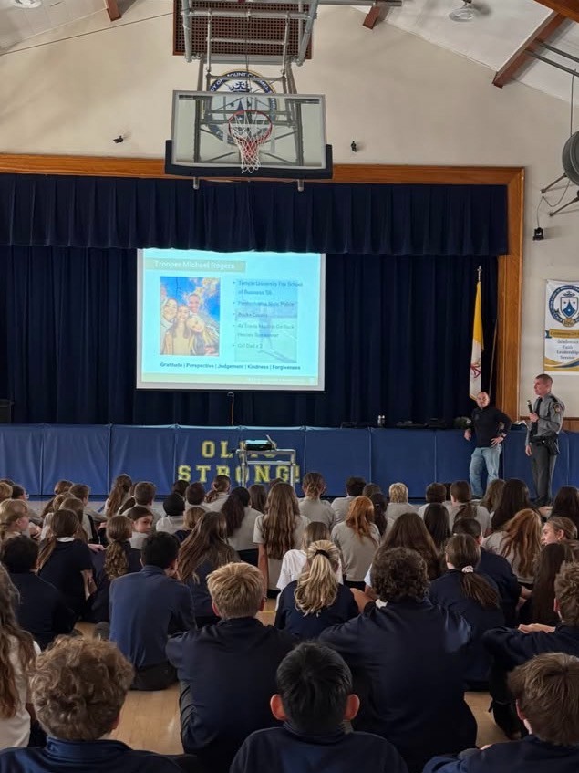 TMFoundation's tweet photo. Travis Manion Foundation recently brought its Character Does Matter (CDM) program to a local Philadelphia school.📚

The 5th-8th grade students will participate in interactive sessions dedicated to helping them explore the qualities of great leaders, understand why character matters, and learn how to lead through service.

Thank you to Veteran Mentor Shaun Fishburn, and CDM Mentor PA State Police Officer Michael Rogers, for their dedication to inspiring the next generation to lead.

This program is fueled in part by @wwp,  helping empower veterans, service members, and their families to achieve total well-being and thrive for a lifetime.