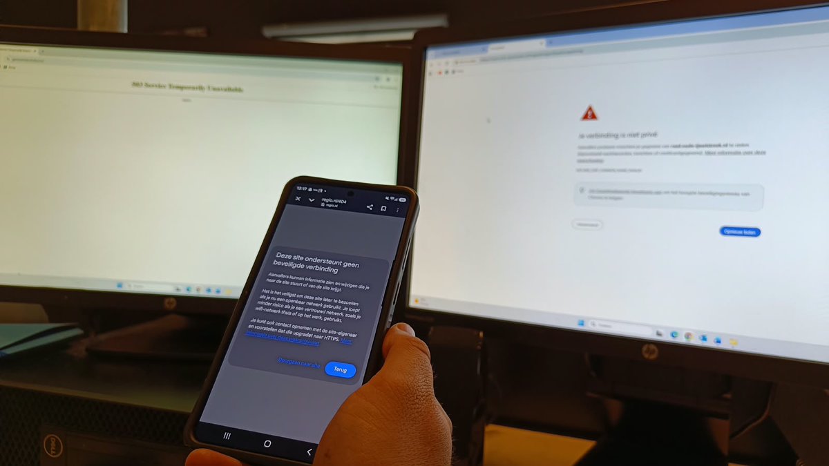 REGIO8's tweet photo. Meerdere Achterhoekse websites uit voorzorg offline na beveiligingslek. https://t.co/uwrLztY3uG https://t.co/7ZAOxgyOap