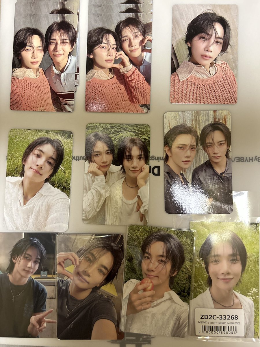 31anna041's tweet photo. SEVENTEEN JxJ ジョシュア ジョンハン 交換

<譲> 1枚目

<求> 2、3枚目 (👑>💖>印なし)

👑は激求のためn:1も可能です。

同異種どちらも◎
郵送での交換希望です📮難しい交換だとは思いますが、条件合う方いましたらお気軽にお声がけください🙇‍♀️ https://t.co/H6CGSbMeEj