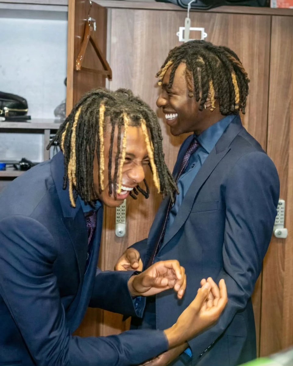 oliseSZN_17's tweet photo. was looking forward for this reunion 😫 https://t.co/xjEy1r9kIl